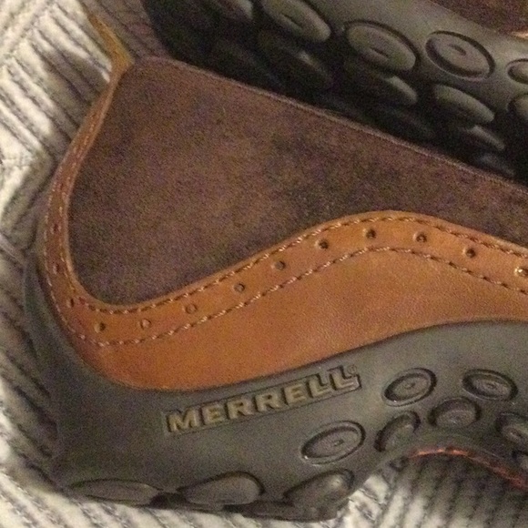 Merrell size 8 brown leather and suede Mary Jane shoes for women - Picture 3 of 11